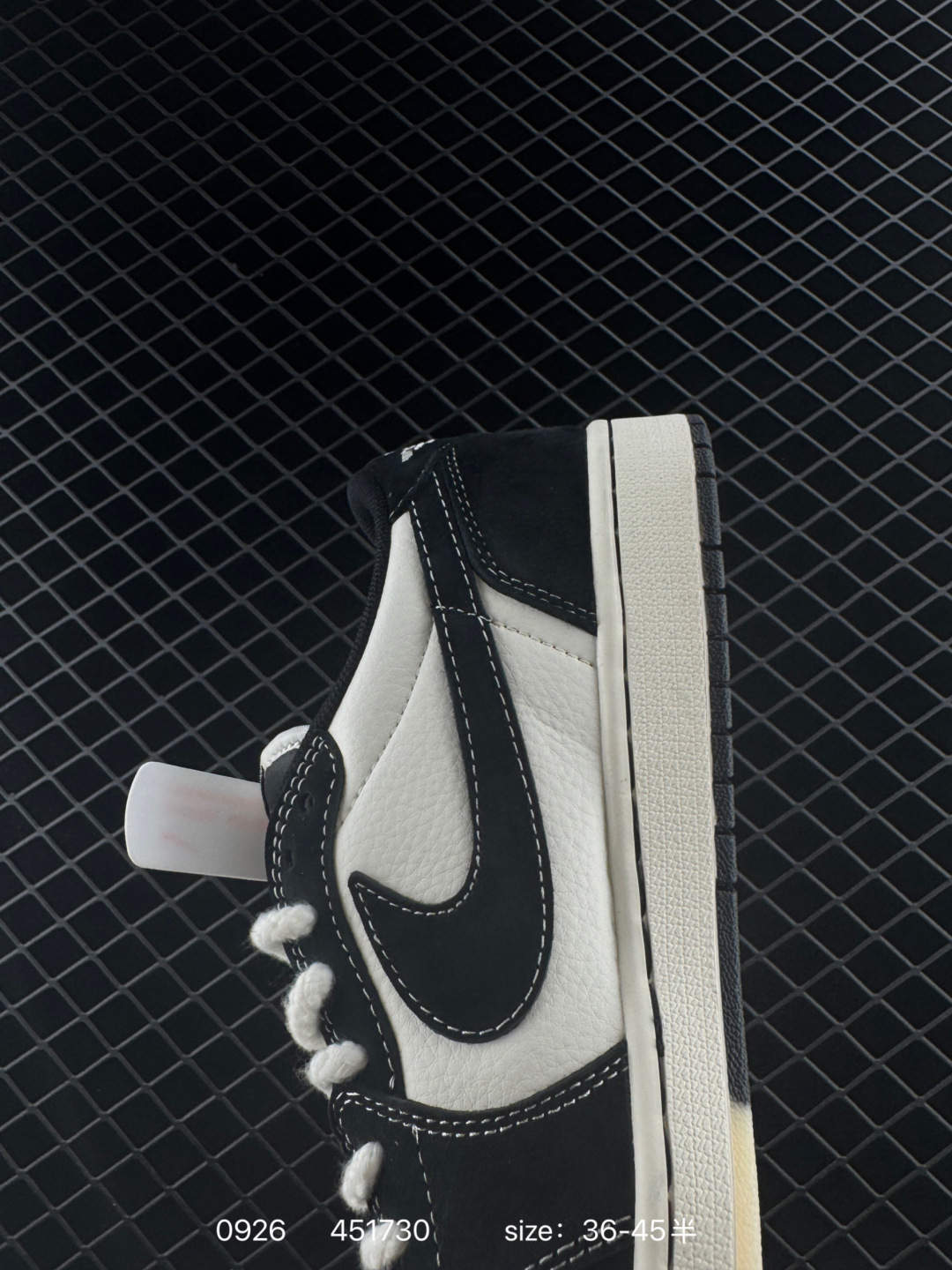 Travis Scott x Air Jordan 1 ” Reverse Mocha “